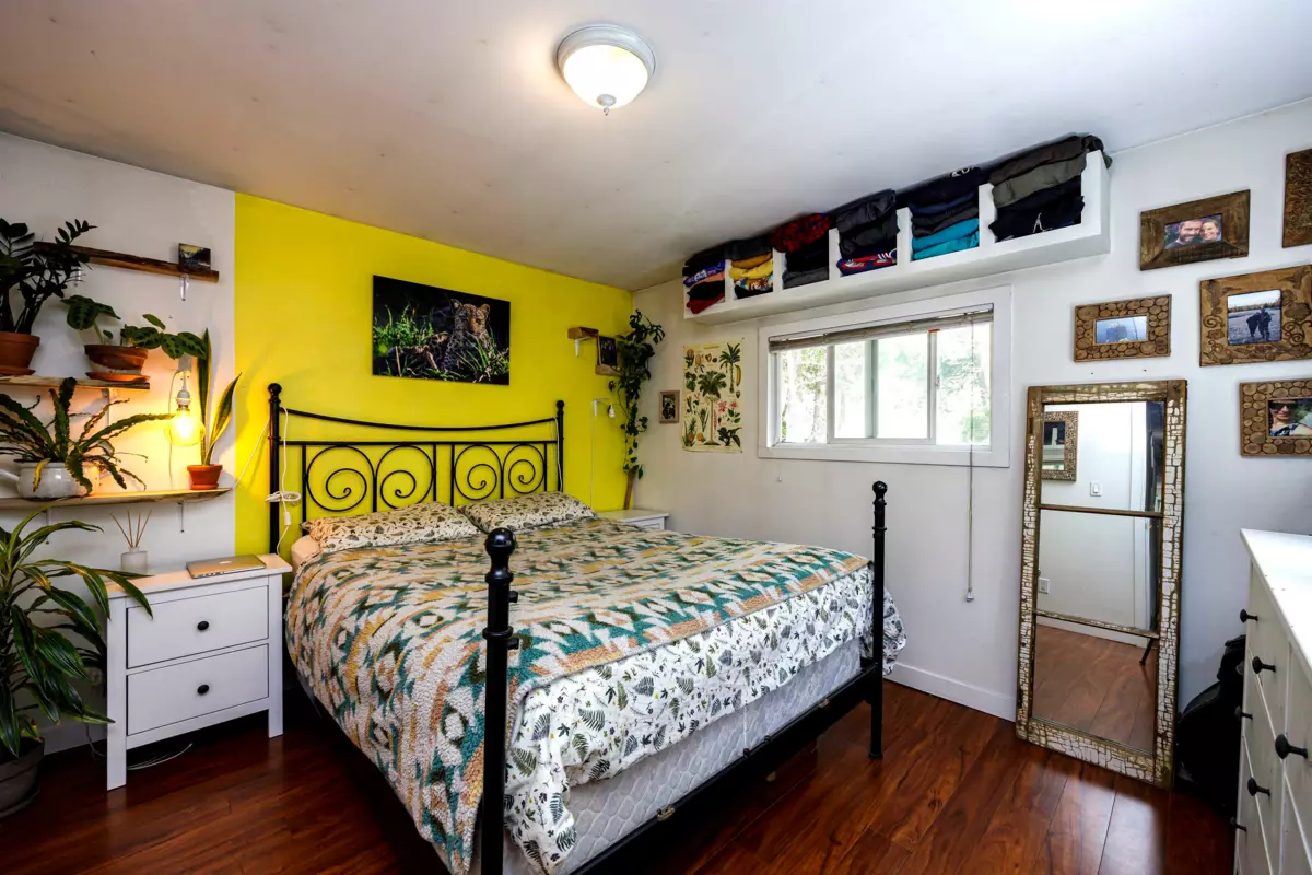 Entry Foyer Photo of 966 Copper Drive, Britannia Beach, BC