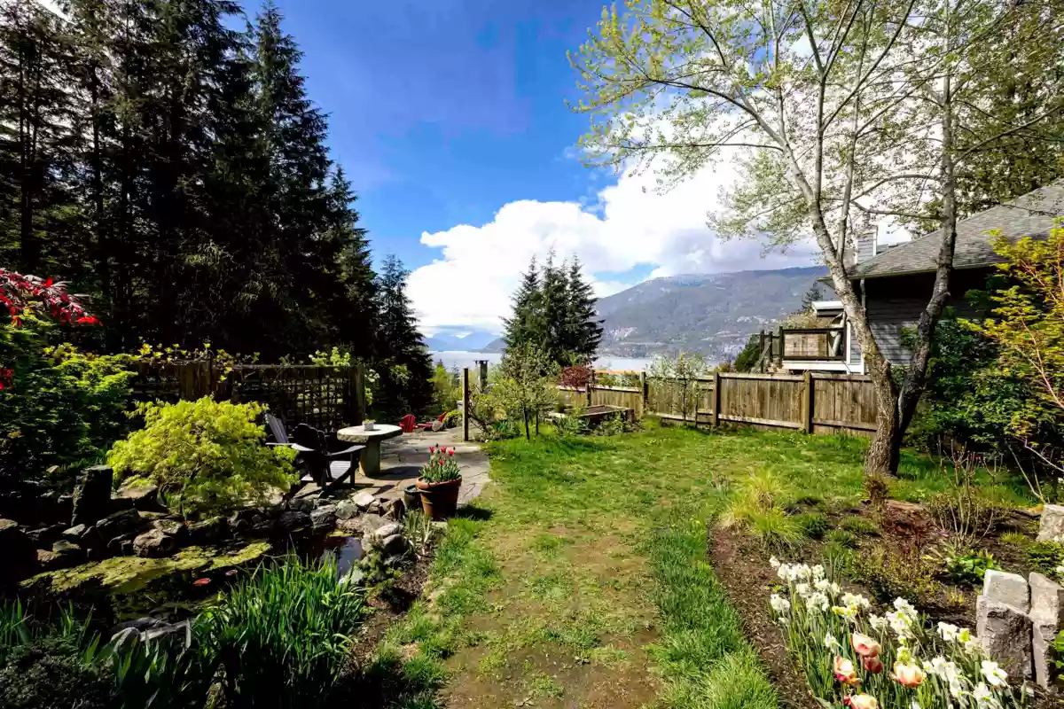 Garage Interior Photo of 966 Copper Drive, Britannia Beach, BC