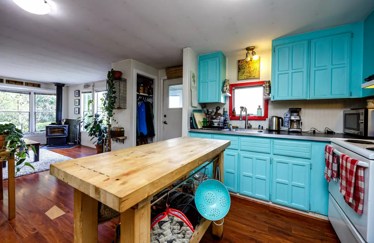 Loft / Bonus Room Photo of 966 Copper Drive, Britannia Beach, BC