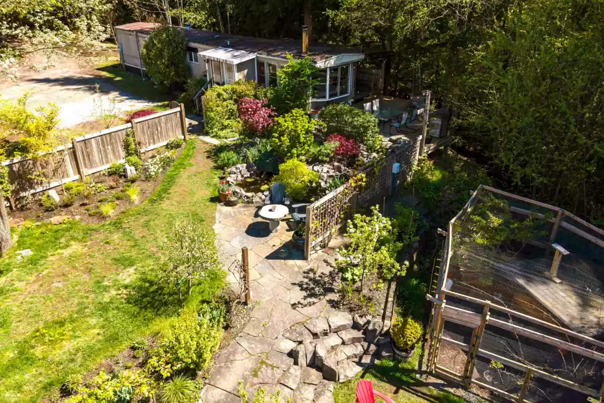 Primary Bedroom Photo of 966 Copper Drive, Britannia Beach, BC