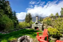 966 Copper Drive, Britannia Beach, BC