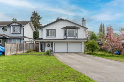 20368 115 Avenue, Maple Ridge, BC, Maple ridge — Single Family Residence for sale
