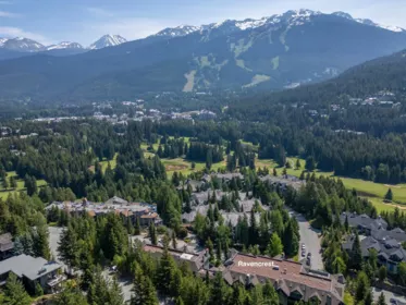 306 3212 Blueberry Drive, Whistler, BC, Whistler — Apartment/Condo for sale