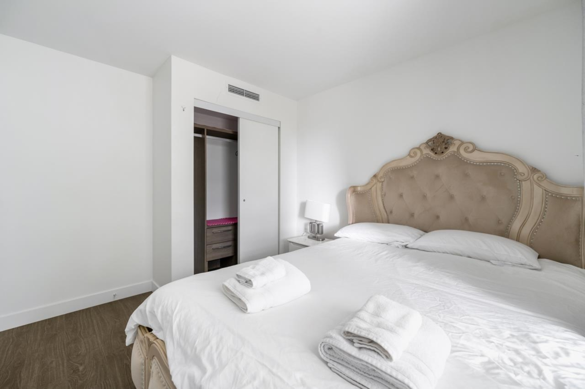 Bedroom 2 Photo of 320 6328 No. 3 Road, Richmond, BC