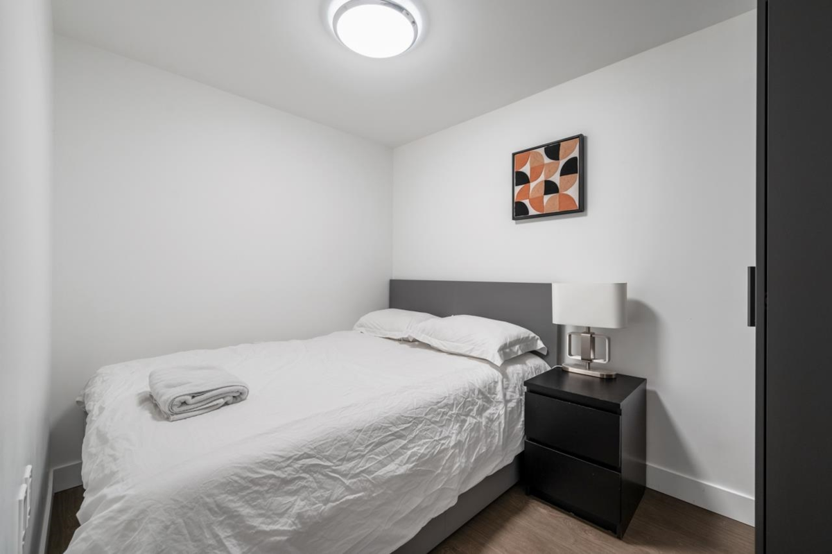 Bedroom 3 Photo of 320 6328 No. 3 Road, Richmond, BC