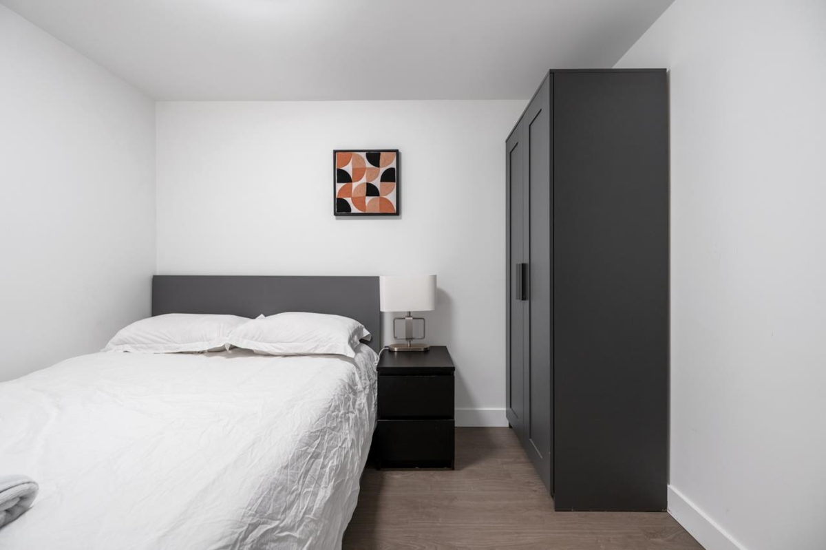 Bedroom 4 Photo of 320 6328 No. 3 Road, Richmond, BC