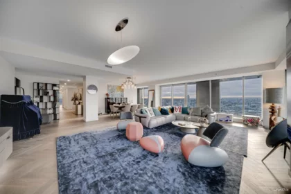 4701 1480 Howe Street, Vancouver, BC