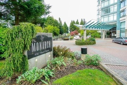 1102 4567 Hazel Street, Burnaby, BC, Burnaby — Apartment/Condo for sale