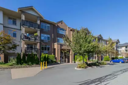 402 45753 Stevenson Road, Chilliwack, BC, Chilliwack — Apartment/Condo for sale