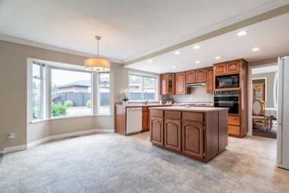 8841 158 Street, Surrey, BC, Surrey — Single Family Residence for sale