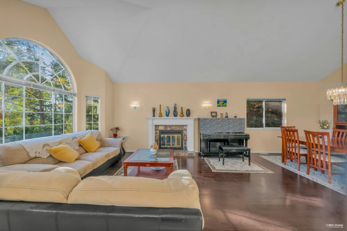 Laundry Room Photo of 2233 Monashee Court, Coquitlam, BC