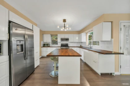 Kitchen Photo of 2233 Monashee Court, Coquitlam, BC