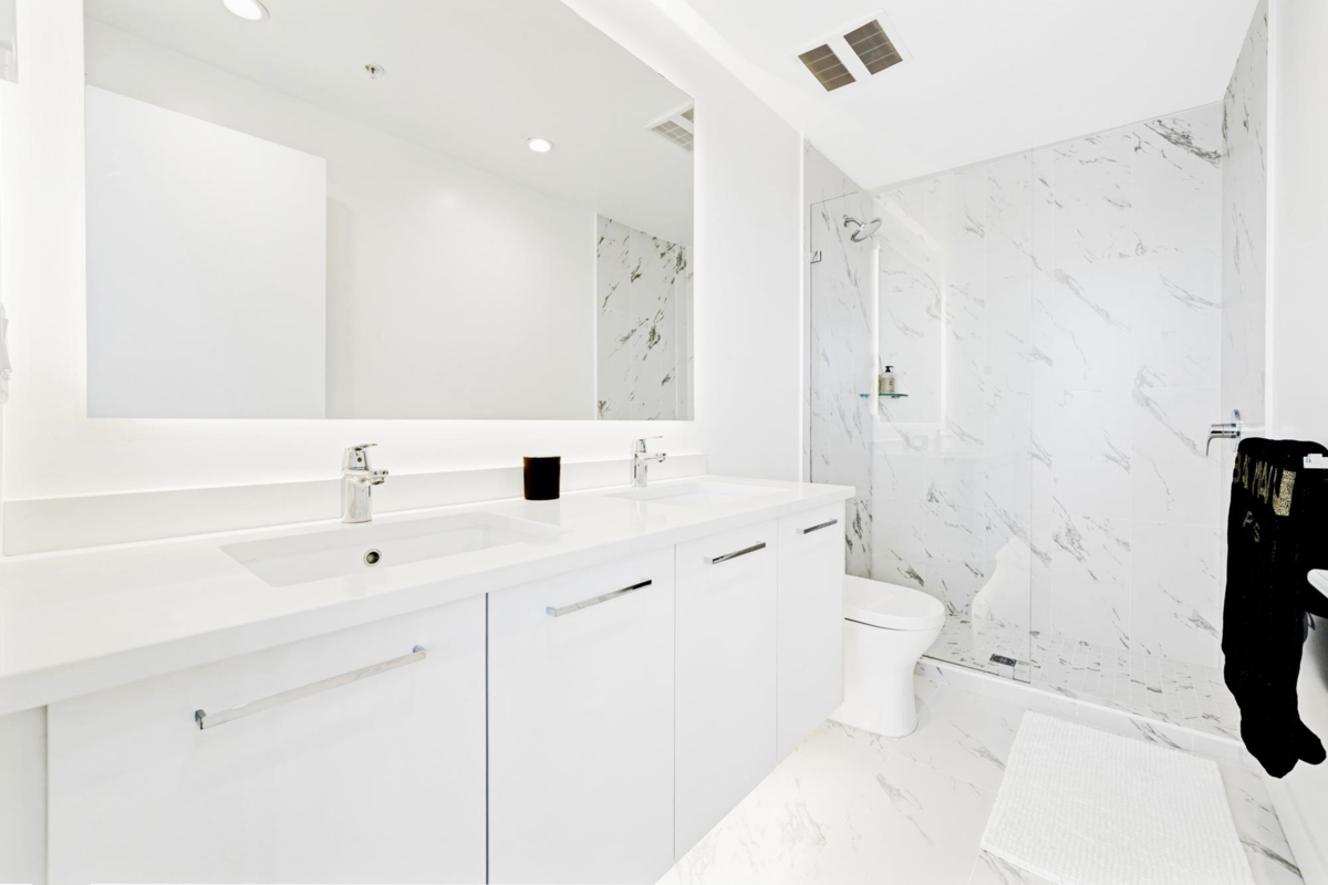 Loft / Bonus Room Photo of 2006 1588 Johnston Road, Surrey, BC