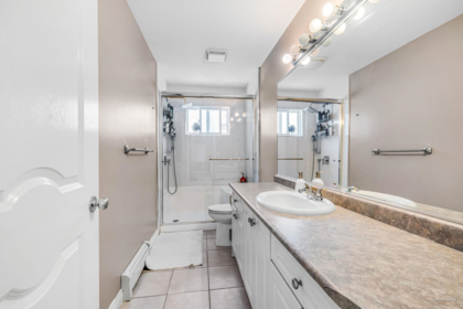 Mudroom Photo of 6045 131 Street, Surrey, BC