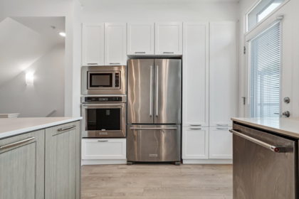 3 2978 159 Street, Surrey, BC, Surrey — Townhouse for sale