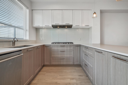3 2978 159 Street, Surrey, BC, Surrey — Townhouse for sale