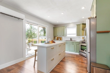 7582 Dunsmuir Street, Mission, BC, Mission — Single Family Residence for sale