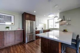 302 540 Lonsdale Avenue, North Vancouver, BC