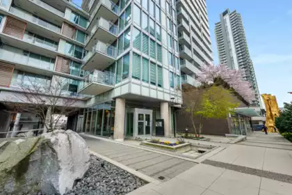 3006 8131 Nunavut Lane, Vancouver, BC, Vancouver — Apartment/Condo for sale
