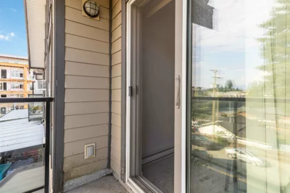 Outdoor Deck Photo of 230 32095 Hillcrest Avenue, Abbotsford, BC