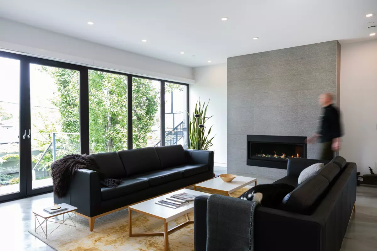 Dining Area Photo of 521 E 30th Avenue, Vancouver, BC