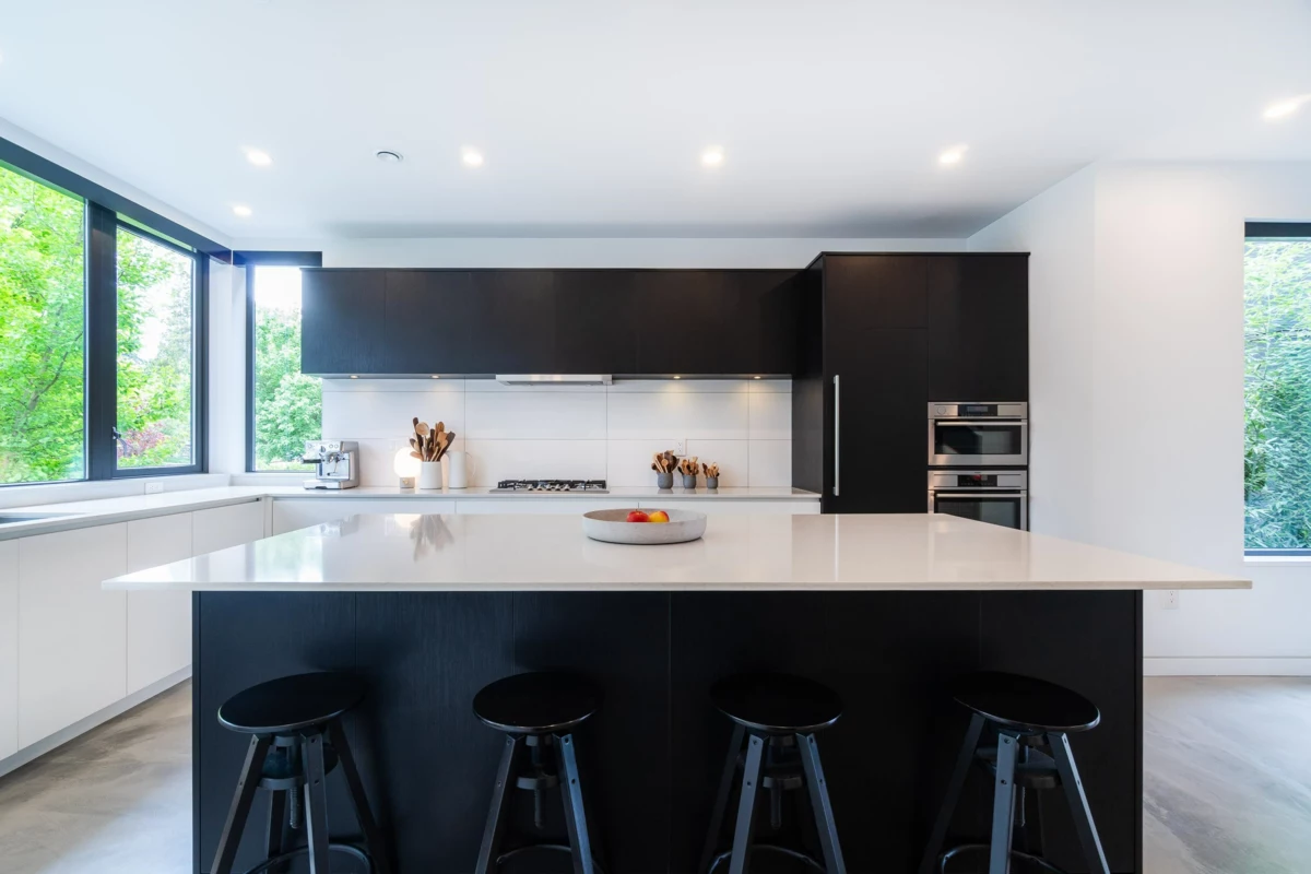 Powder Room Photo of 521 E 30th Avenue, Vancouver, BC