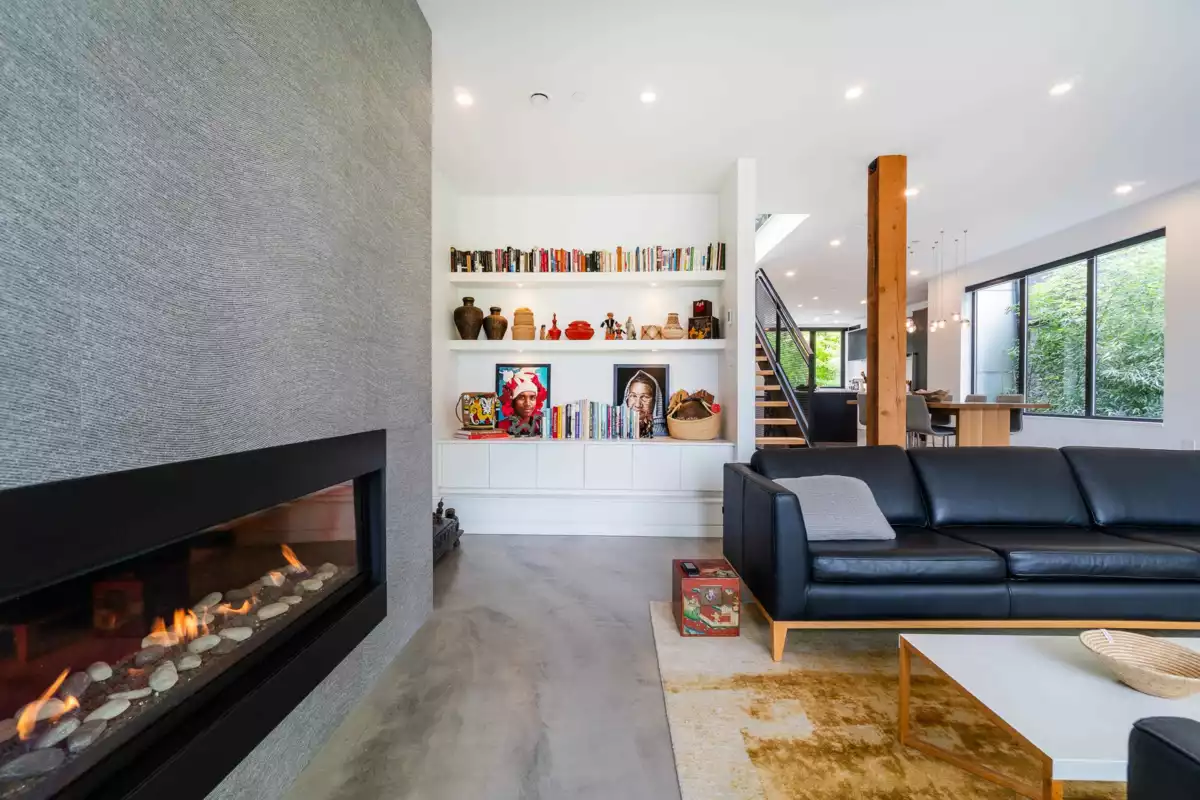 Primary Bedroom Photo of 521 E 30th Avenue, Vancouver, BC