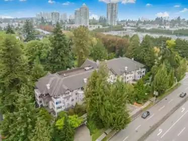 PH8 7383 Griffiths Drive, Burnaby, BC, Burnaby — Apartment/Condo for sale