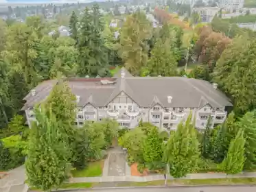 PH8 7383 Griffiths Drive, Burnaby, BC, Burnaby — Apartment/Condo for sale