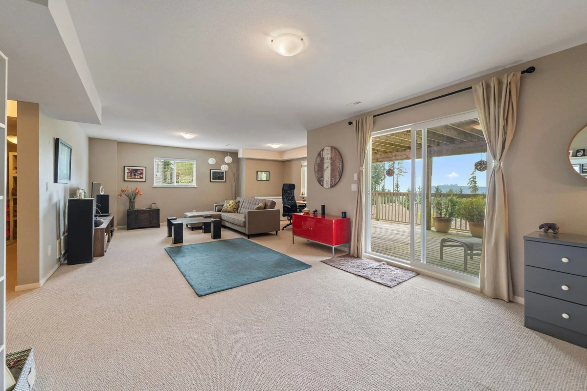 Hot Tub / Spa Photo of 149 Sycamore Drive, Port Moody, BC