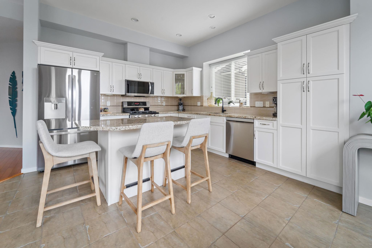 Office / Den Photo of 149 Sycamore Drive, Port Moody, BC