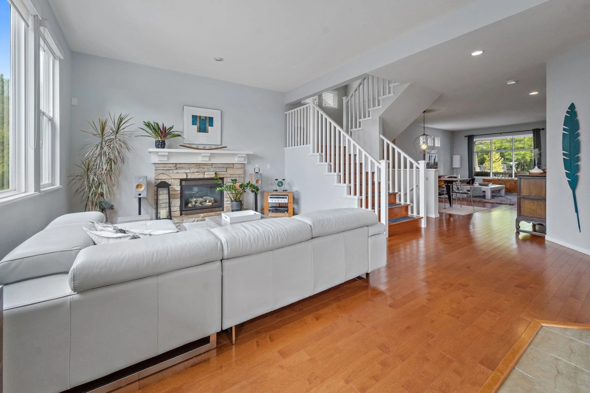 Walk-In Closet Photo of 149 Sycamore Drive, Port Moody, BC