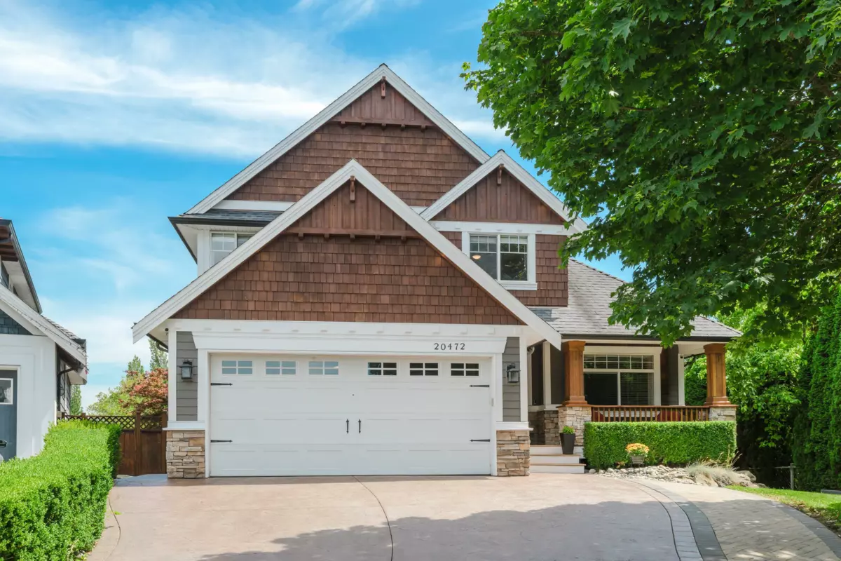 Kitchen Island Photo of 20472 98a Avenue, Langley, BC