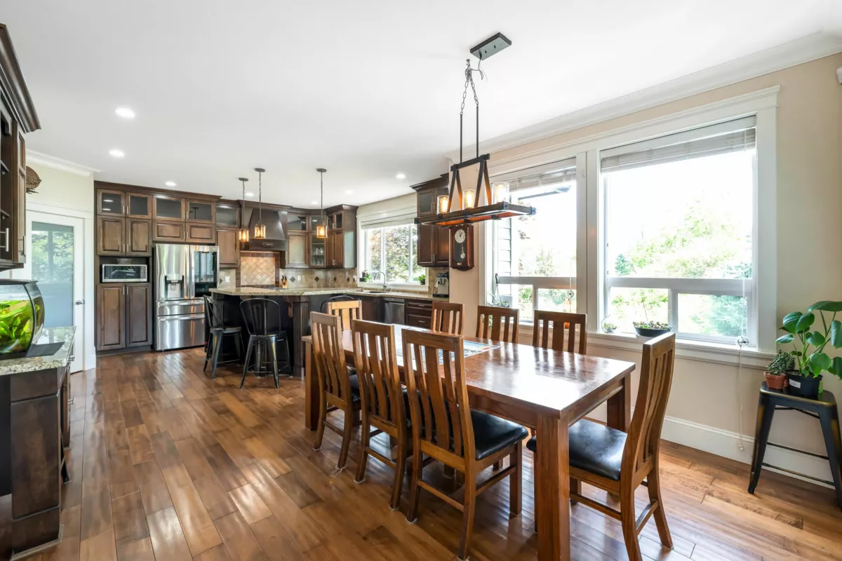 Walk-In Closet Photo of 20472 98a Avenue, Langley, BC