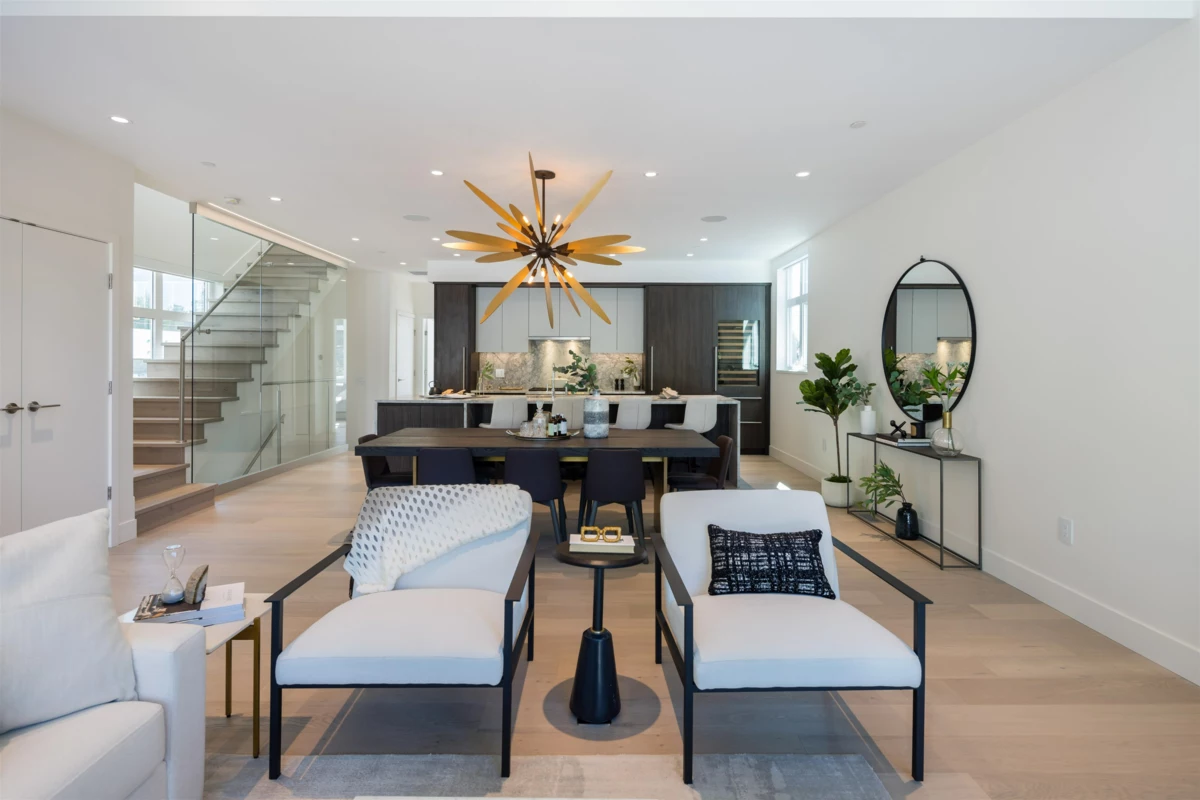 Kitchen Island Photo of 592 Arthur Erickson Place, West Vancouver, BC