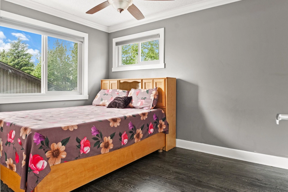 Mudroom Photo of 15042 85a Avenue, Surrey, BC