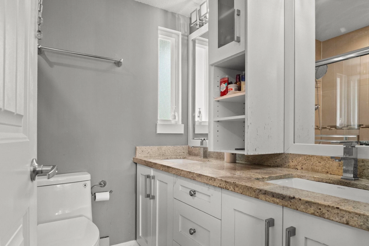 Outdoor Patio Photo of 15042 85a Avenue, Surrey, BC