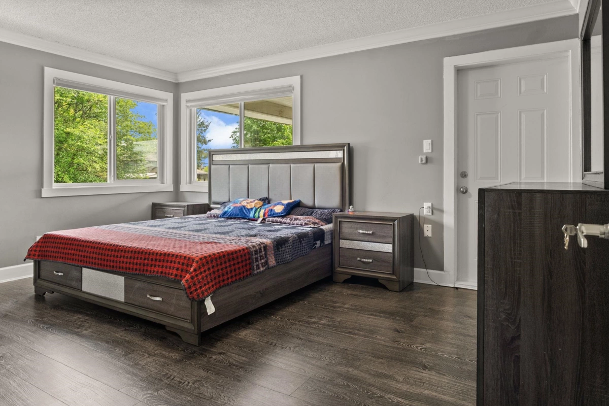 Staircase Photo of 15042 85a Avenue, Surrey, BC