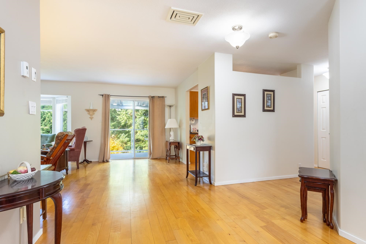 Family Room Photo of 5309 Cedarview Place, Sechelt, BC