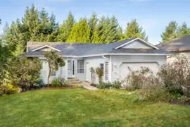 5309 Cedarview Place, Sechelt, BC