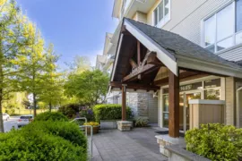 208 1685 152a Street, Surrey, BC