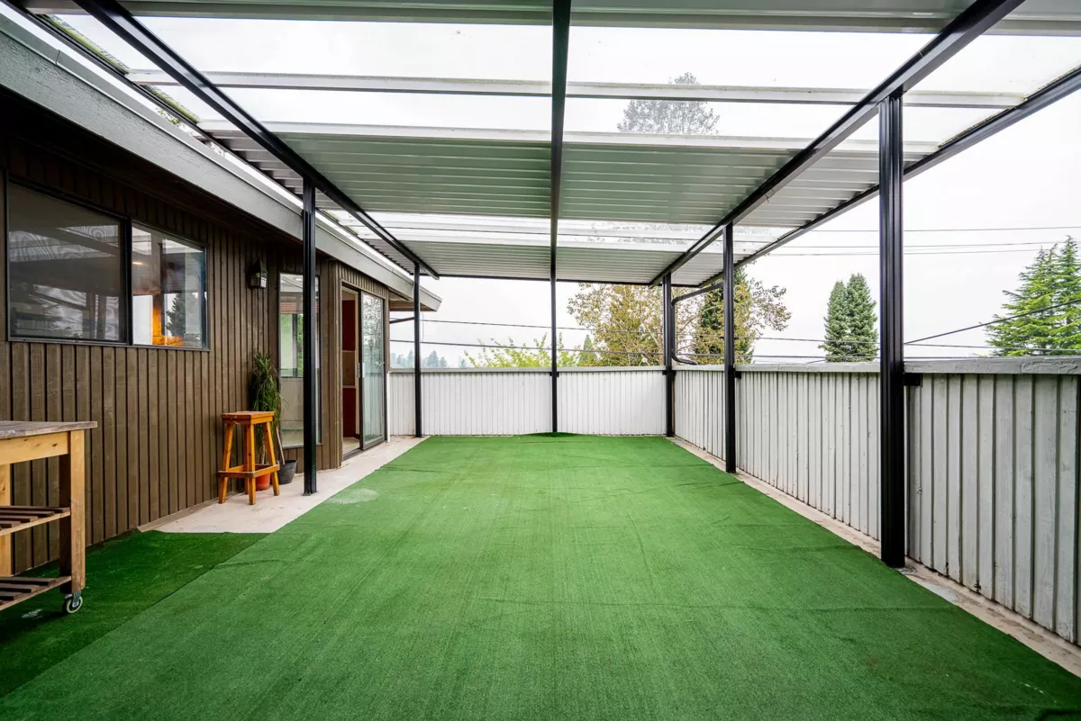 Breakfast Nook Photo of 11334 136 Street, Surrey, BC