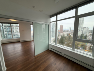 Breakfast Nook Photo of 1412 13308 Central Avenue, Surrey, BC