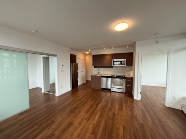 1412 13308 Central Avenue, Surrey, BC