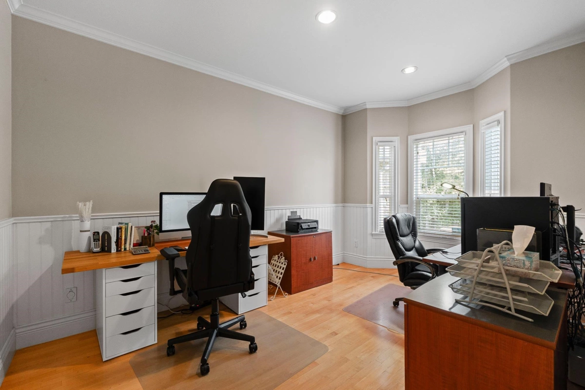 Basement Recreation Room Photo of 11255 164 Street, Surrey, BC