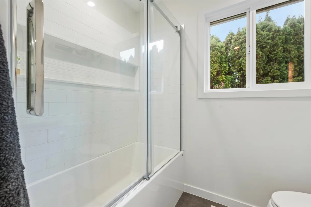 Basement Recreation Room Photo of 9046 Broadway Street, Chilliwack, BC