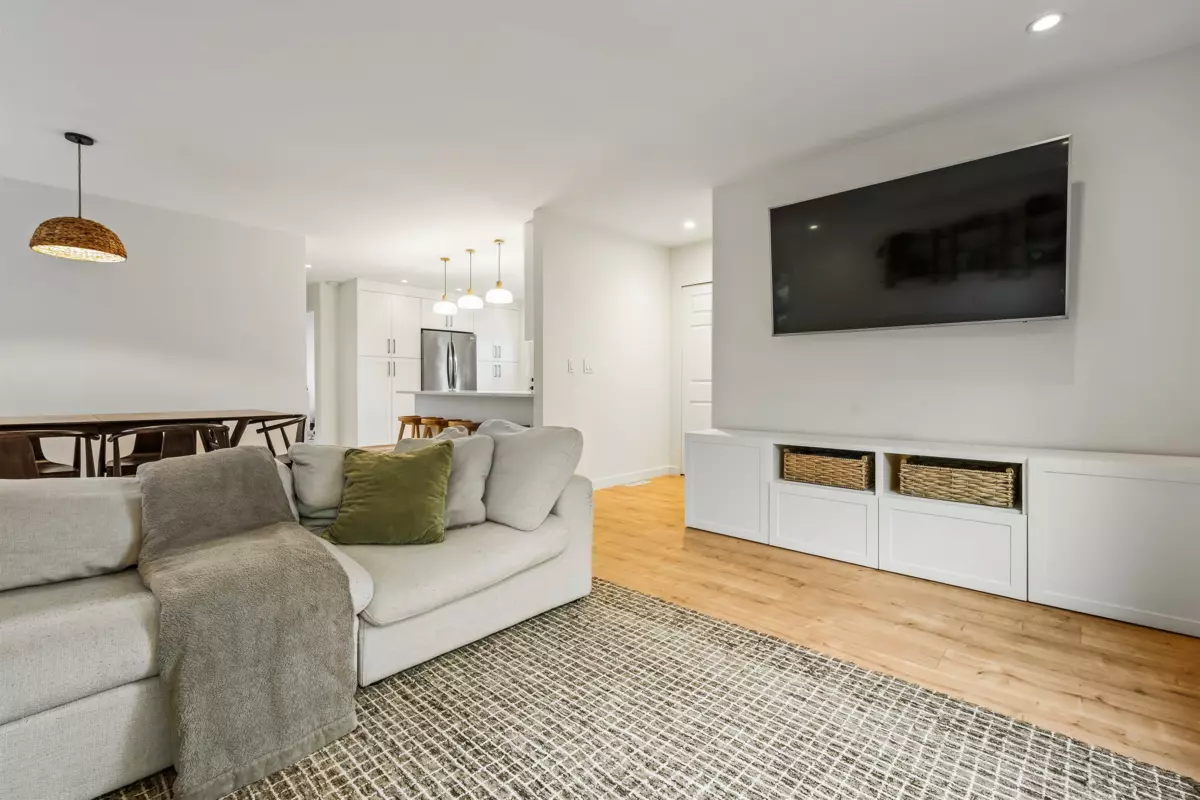 Primary Bedroom Photo of 9046 Broadway Street, Chilliwack, BC