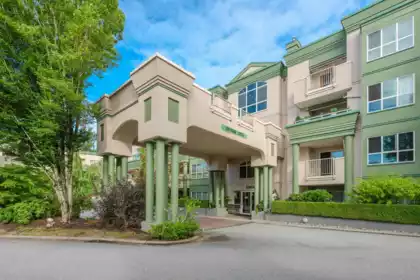 202 13870 70 Avenue, Surrey, BC, Surrey — Apartment/Condo for sale