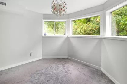 Hallway Photo of 28280 Myrtle Avenue, Abbotsford, BC