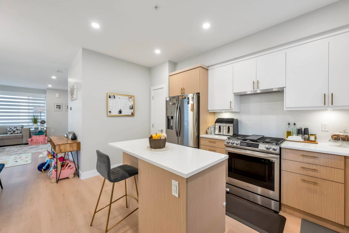 Bedroom 4 Photo of 9 19749 55 Avenue, Langley, BC